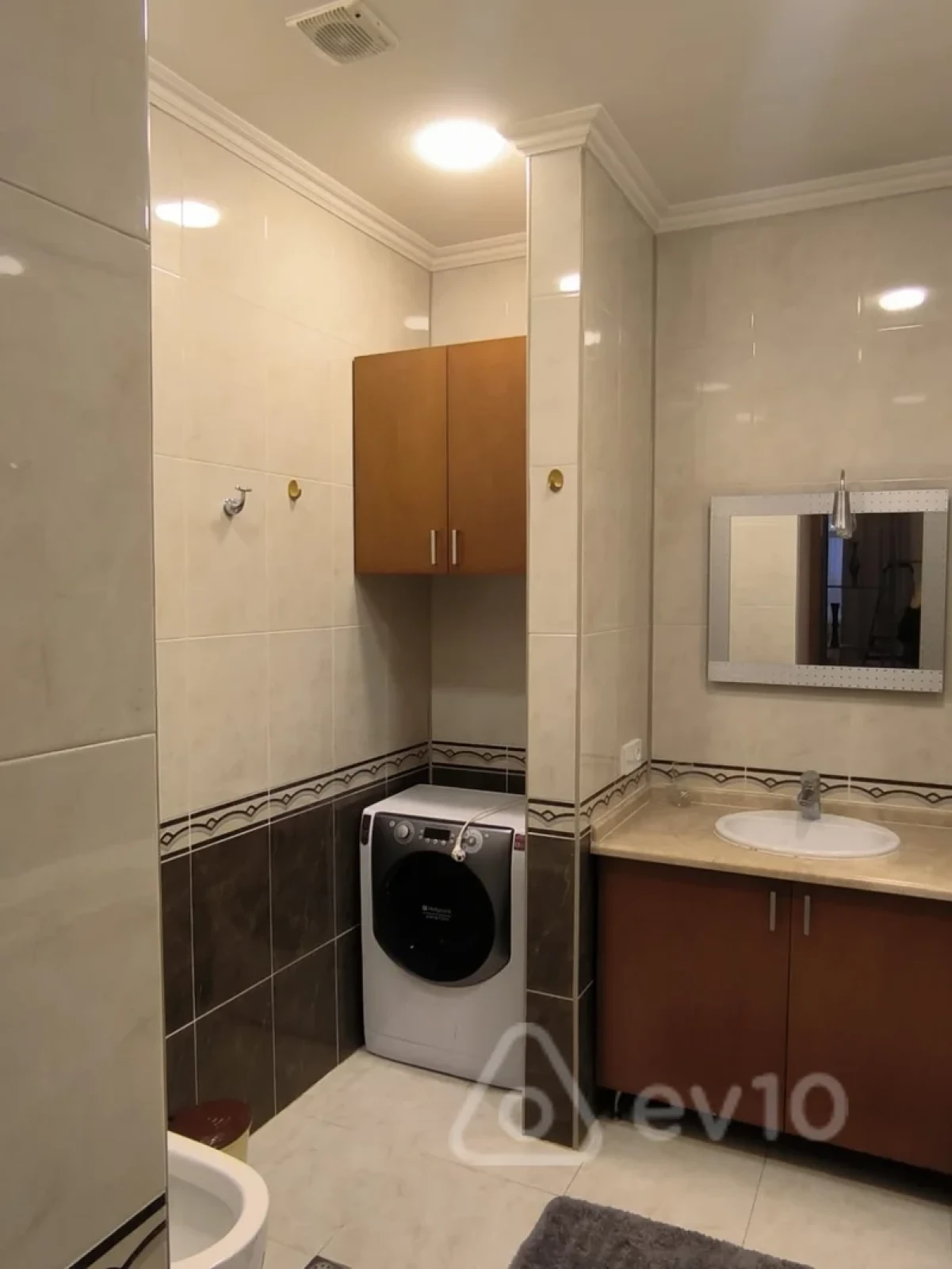 Kirayə verilir 3 otaqlı yeni tikili 109 m²