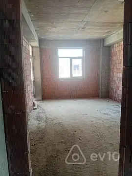 Satılır 2 otaqlı yeni tikili 56.8 m²