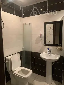 Kirayə verilir 2 otaqlı yeni tikili 65 m²