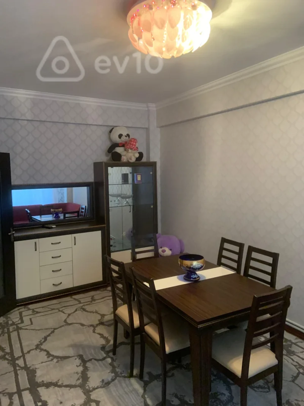 Kirayə verilir 2 otaqlı yeni tikili 65 m²