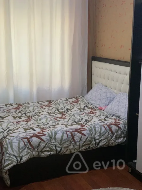 Kirayə verilir 2 otaqlı yeni tikili 65 m²