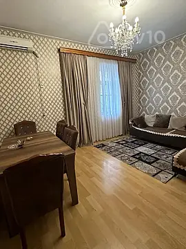 Satılır 3 otaqlı köhnə tikili 105 m²