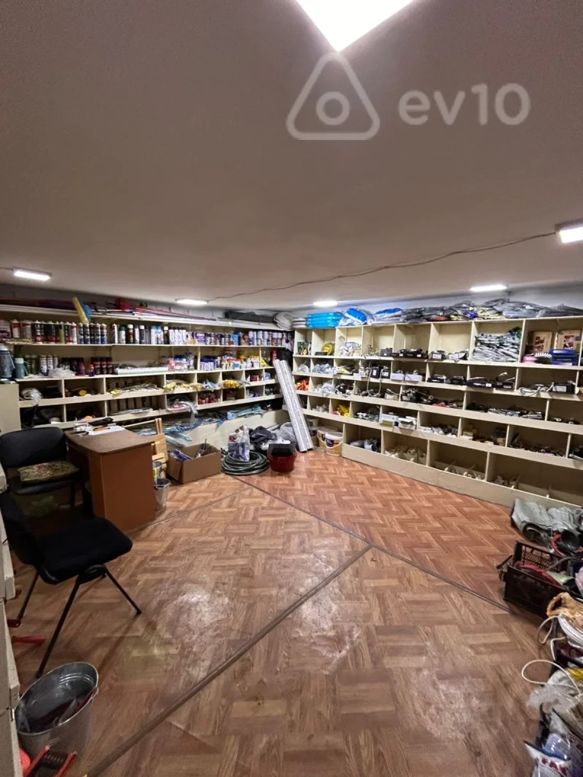 Satılır 3 otaqlı köhnə tikili 63 m²