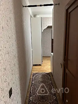 Satılır 3 otaqlı köhnə tikili 63 m²
