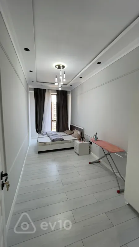 Kirayə verilir 3 otaqlı yeni tikili 72 m²