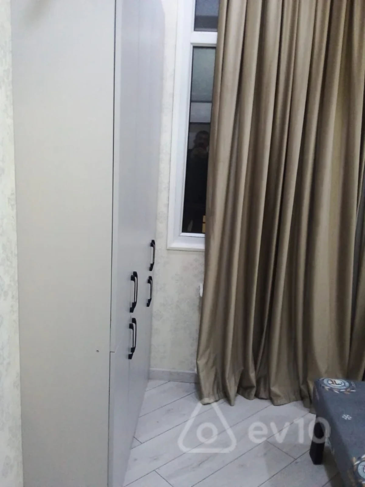 Kirayə verilir 1 otaqlı yeni tikili 30 m²