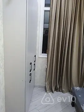 Kirayə verilir 1 otaqlı yeni tikili 30 m²