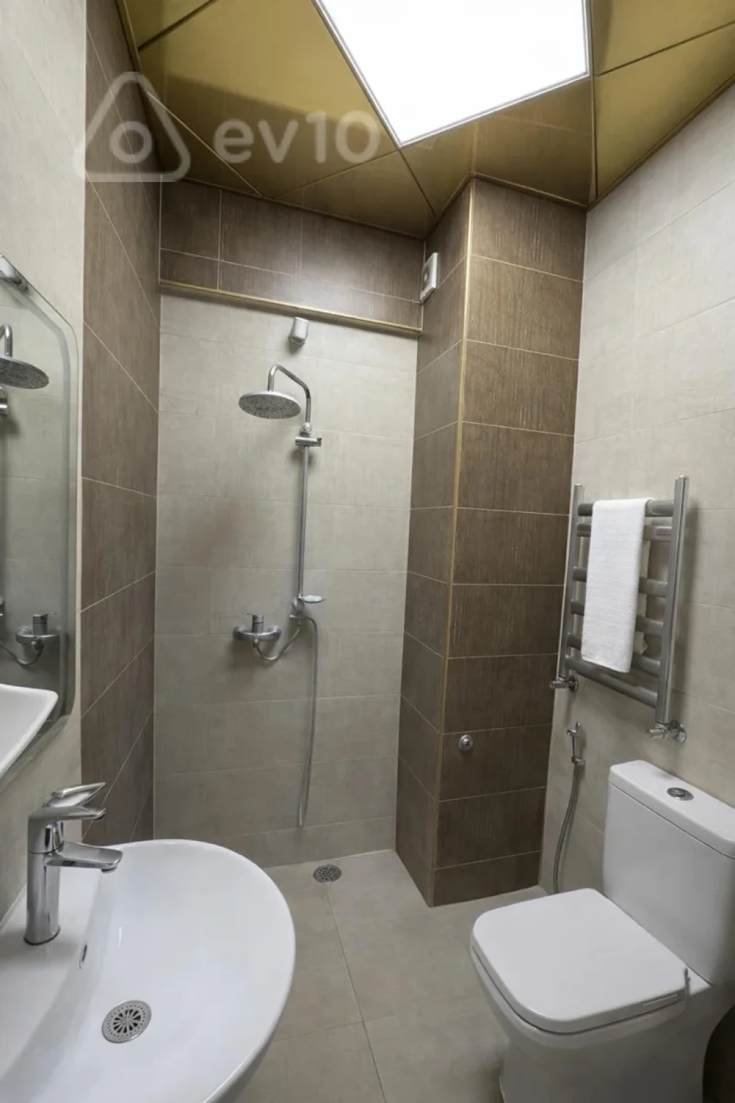 Satılır 1 otaqlı yeni tikili 35 m²