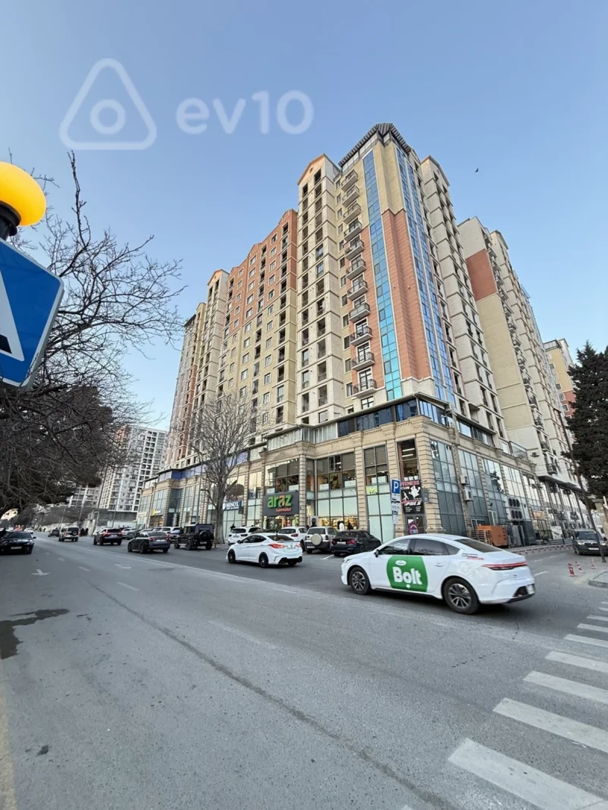 Kirayə verilir 2 otaqlı yeni tikili 55 m²