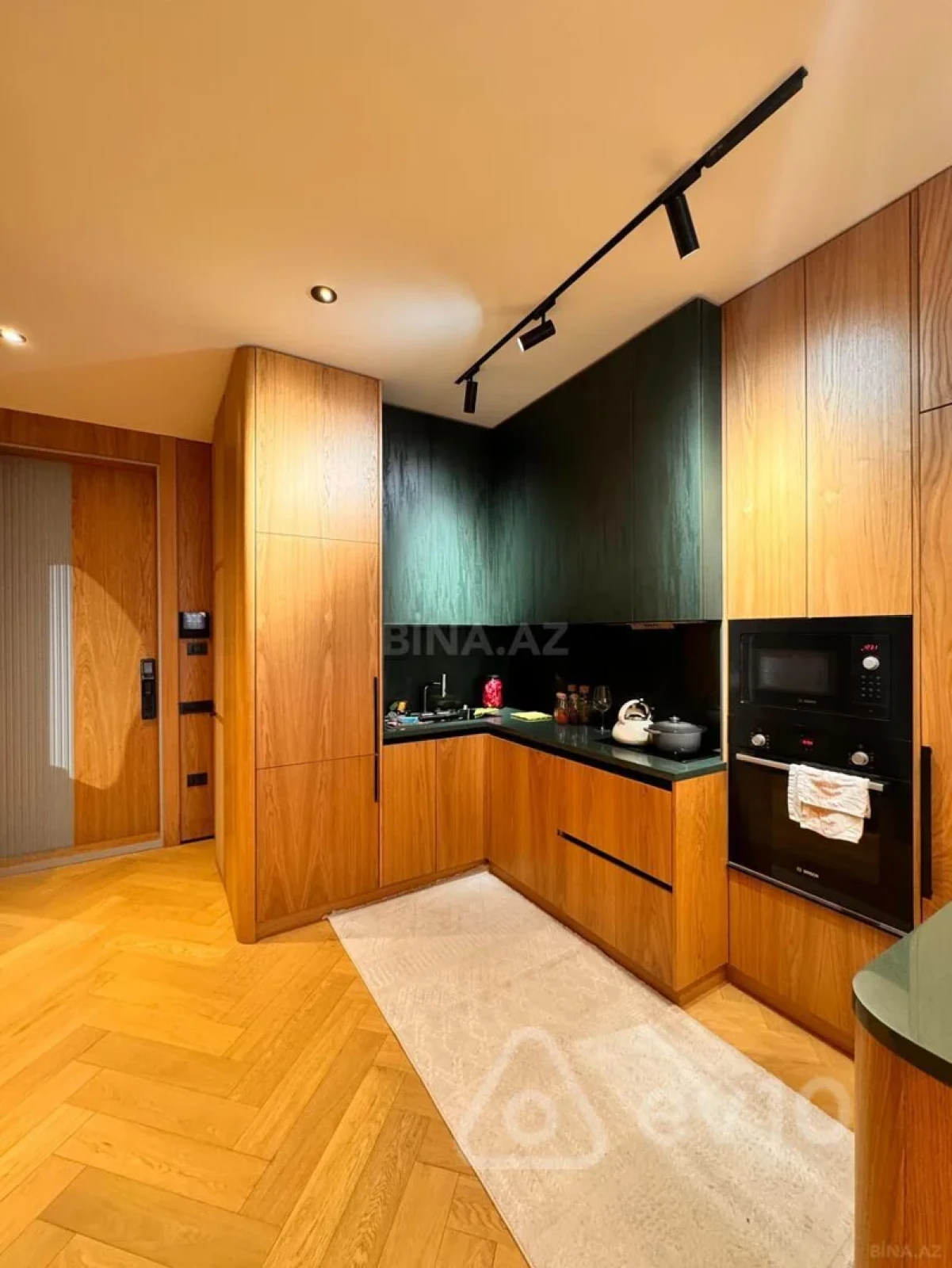 Kirayə verilir 2 otaqlı yeni tikili 58 m²