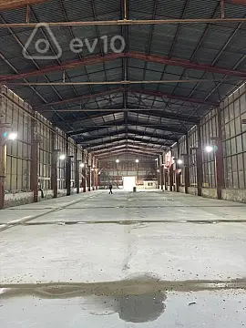 Kirayə verilir mənzil 1300 m²