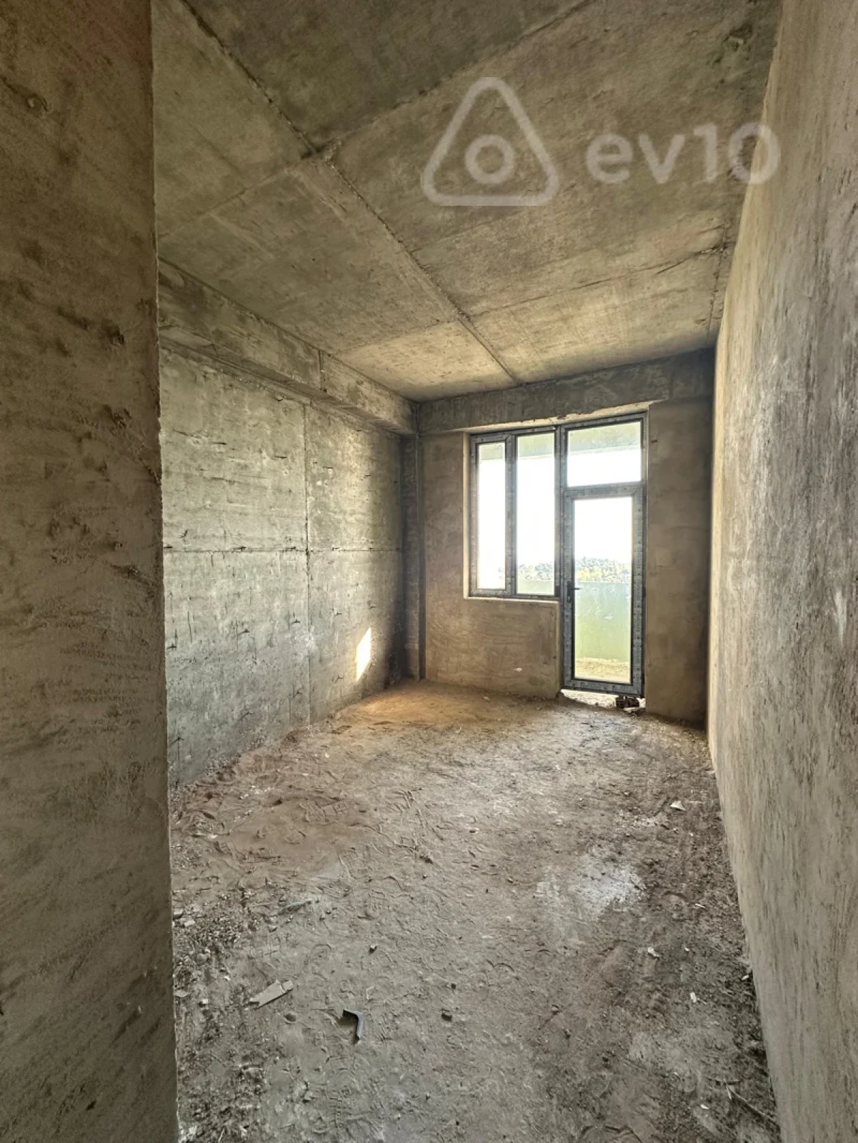 Satılır 1 otaqlı yeni tikili 58.3 m²