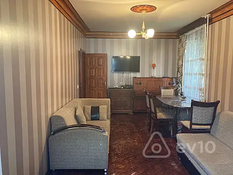 Satılır 3 otaqlı köhnə tikili 65 m² — Bakı, Binəqədi 3 otaq 65.00 m²