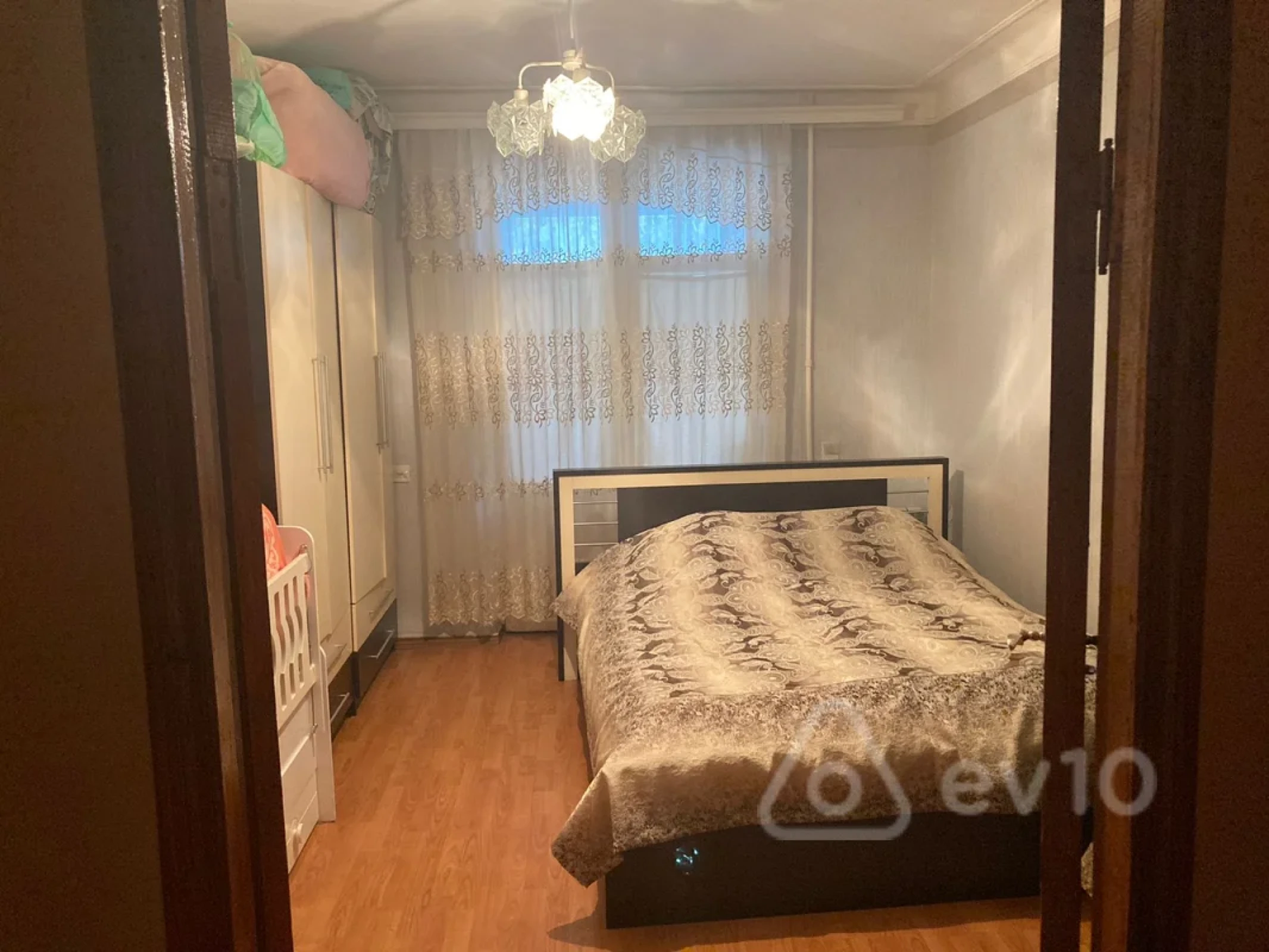 Satılır 3 otaqlı köhnə tikili 65 m²