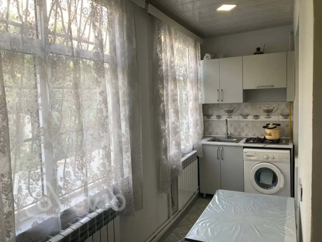 Satılır 3 otaqlı köhnə tikili 65 m²