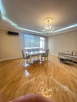 Kirayə verilir 4 otaqlı yeni tikili 170 m²