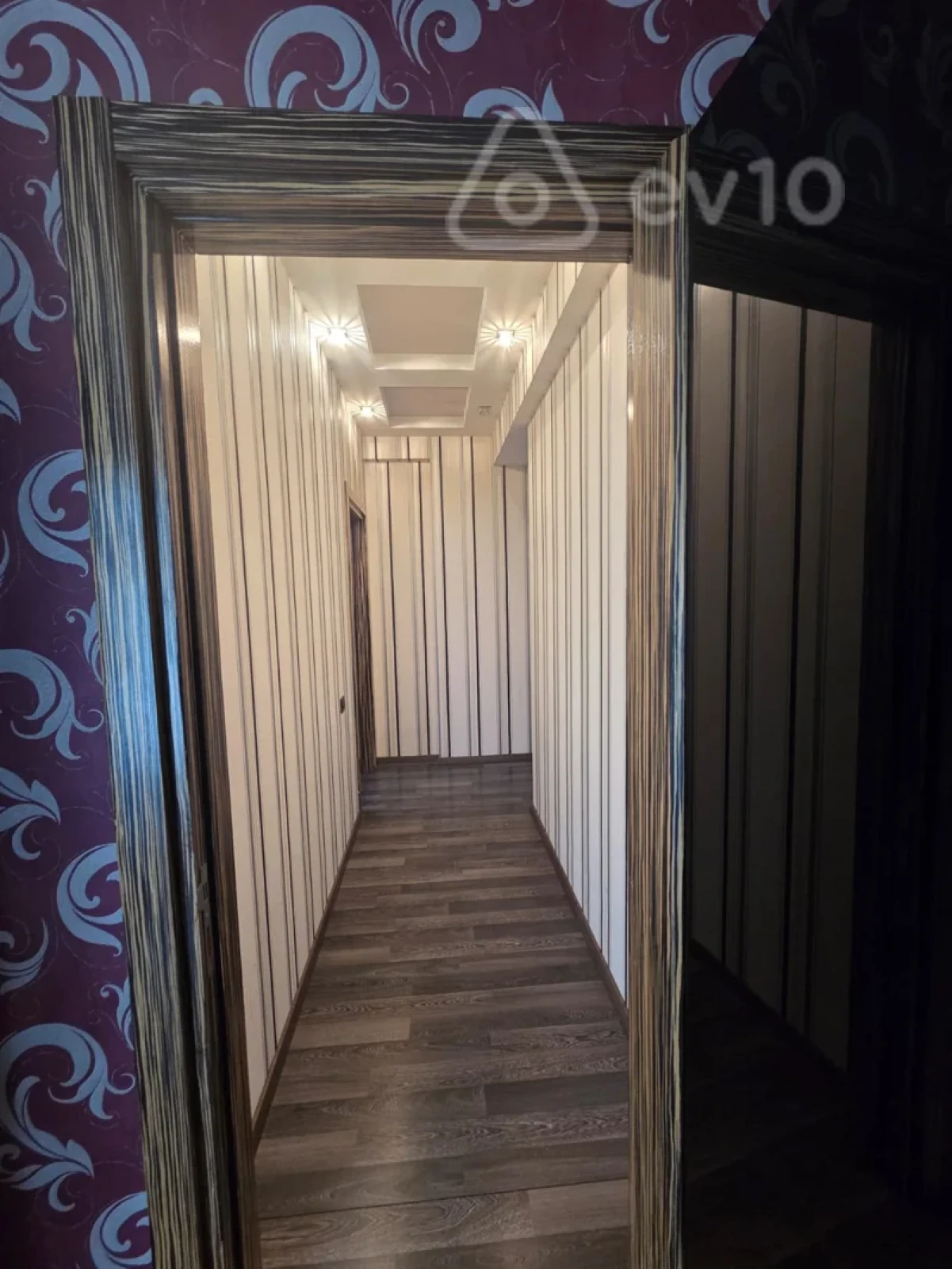 Kirayə verilir 3 otaqlı yeni tikili 170 m²