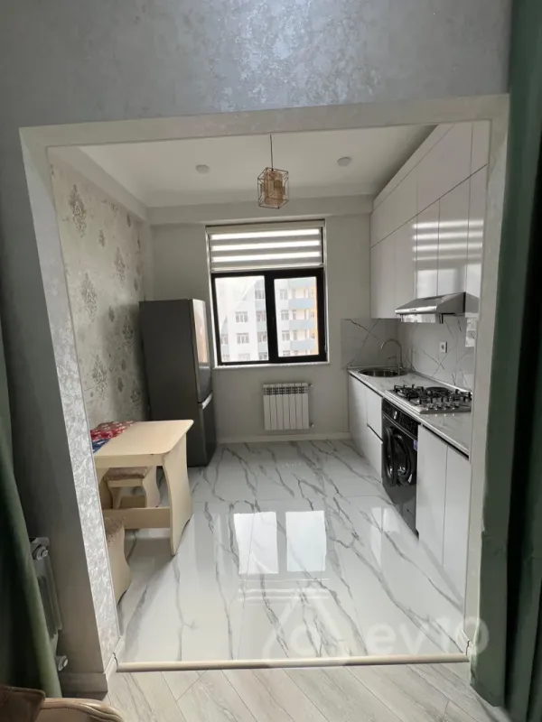 Kirayə verilir 2 otaqlı yeni tikili 52 m²