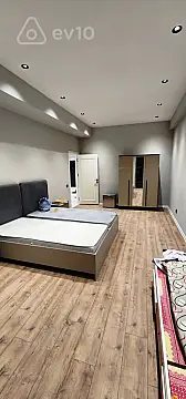 Kirayə verilir 2 otaqlı yeni tikili 120 m²