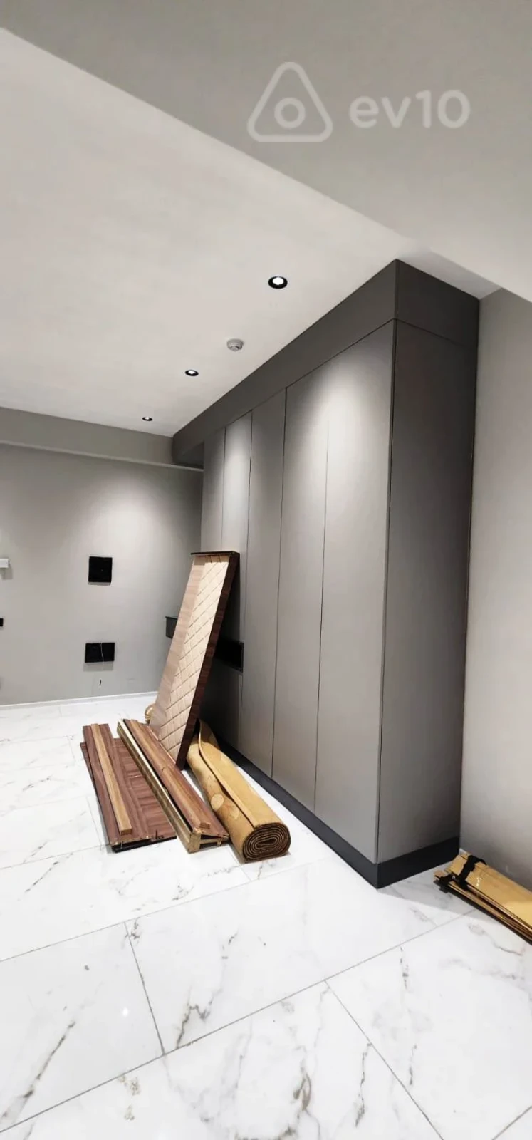 Kirayə verilir 2 otaqlı yeni tikili 120 m²