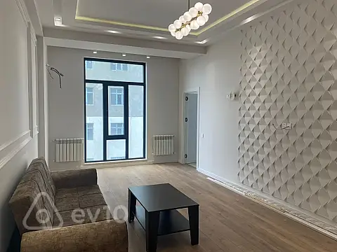 Kirayə verilir 2 otaqlı yeni tikili 72 m²