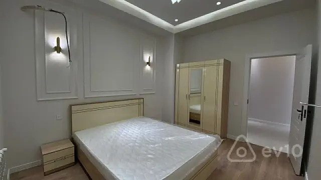 Kirayə verilir 2 otaqlı yeni tikili 72 m²