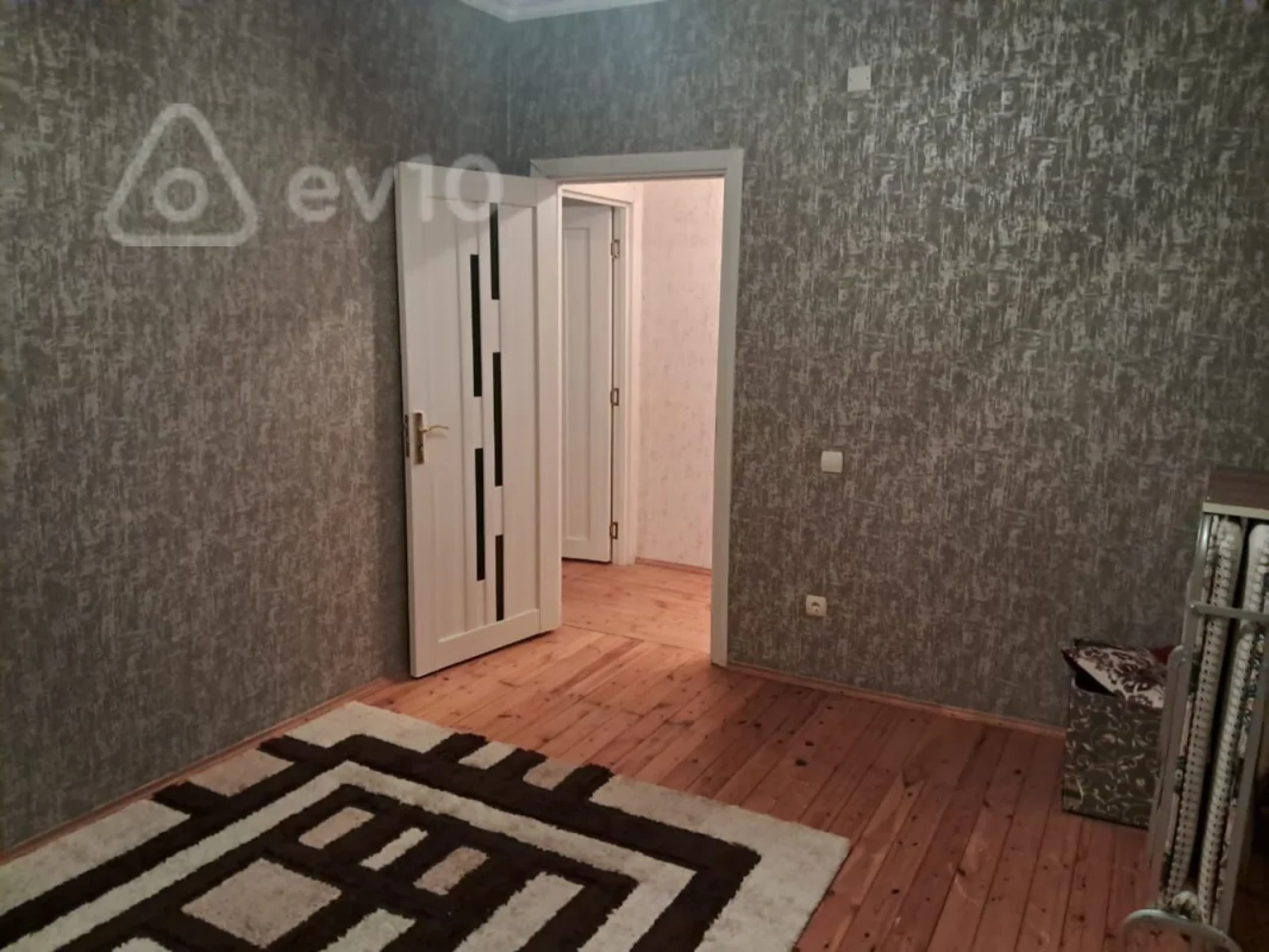 Kirayə verilir 3 otaqlı yeni tikili 100 m²