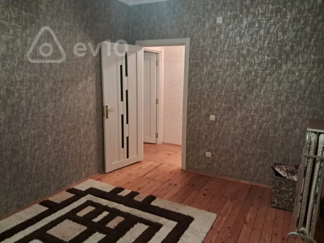 Kirayə verilir 3 otaqlı yeni tikili 100 m²