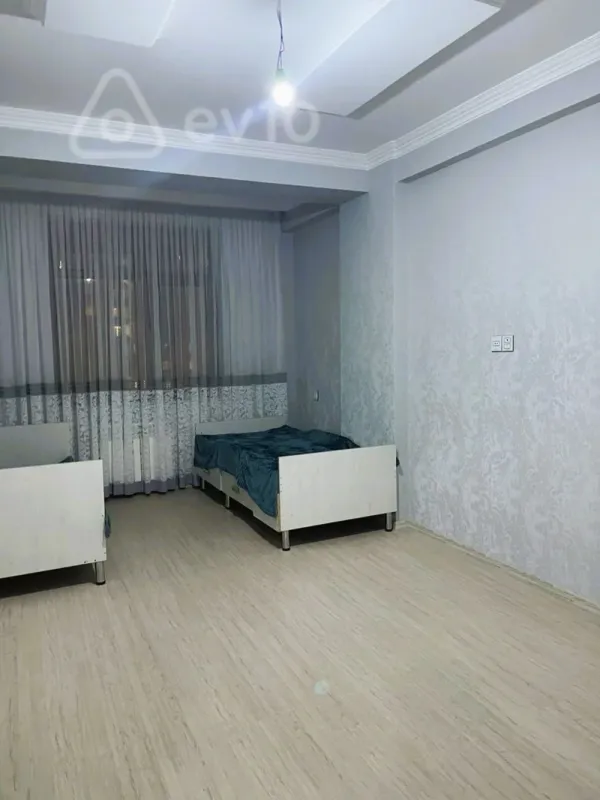 Kirayə verilir 3 otaqlı yeni tikili 95 m²