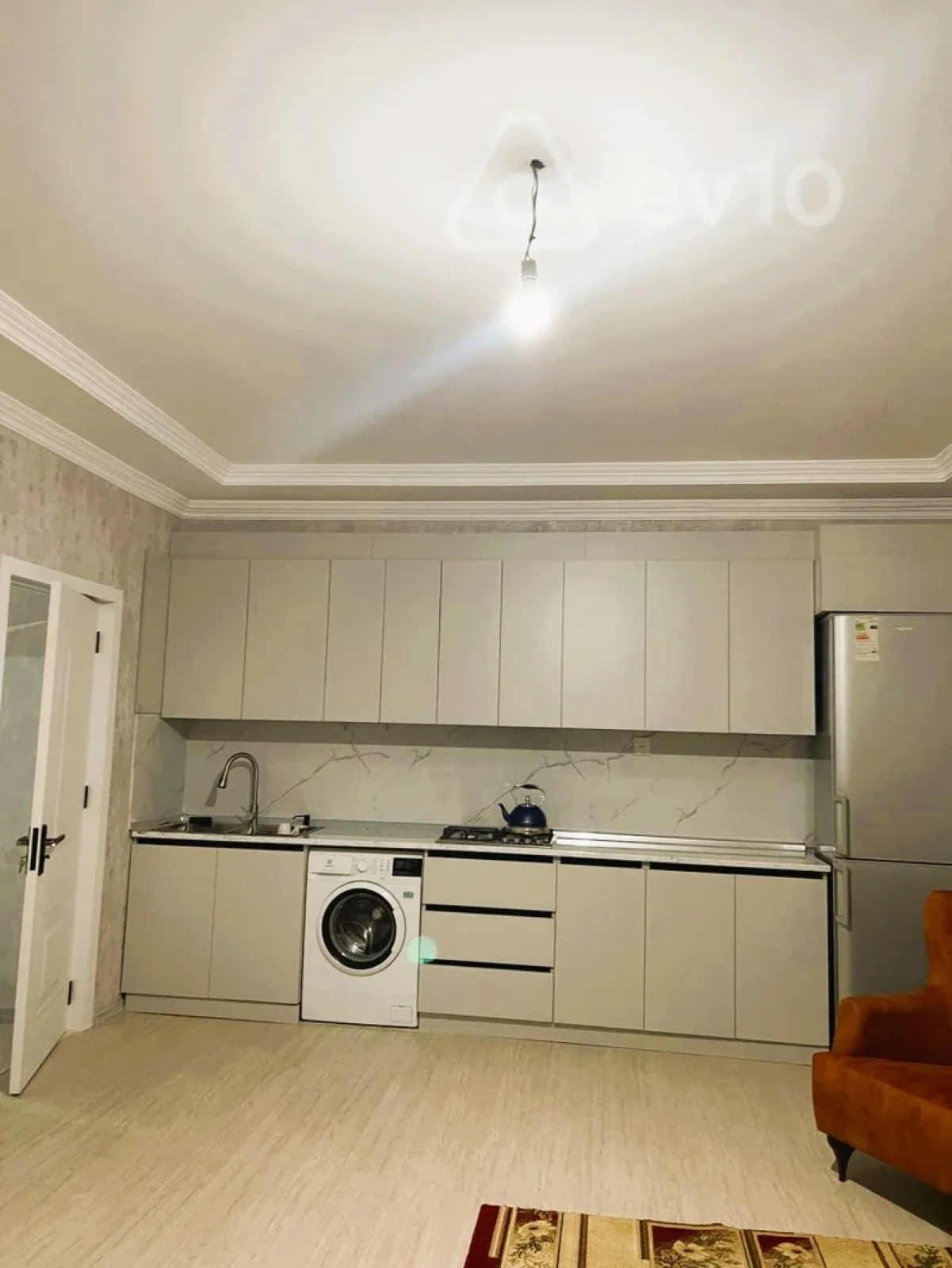 Kirayə verilir 3 otaqlı yeni tikili 95 m²