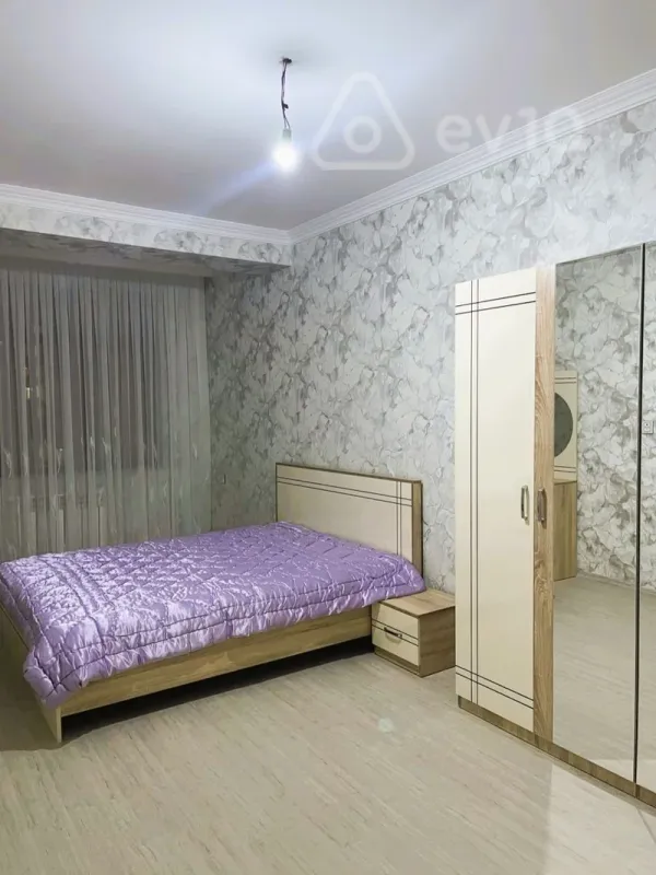 Kirayə verilir 3 otaqlı yeni tikili 95 m²