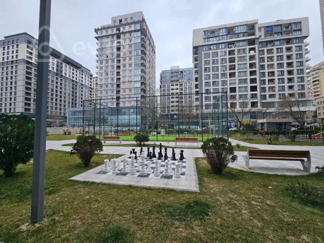 Kirayə verilir 2 otaqlı yeni tikili 67 m²