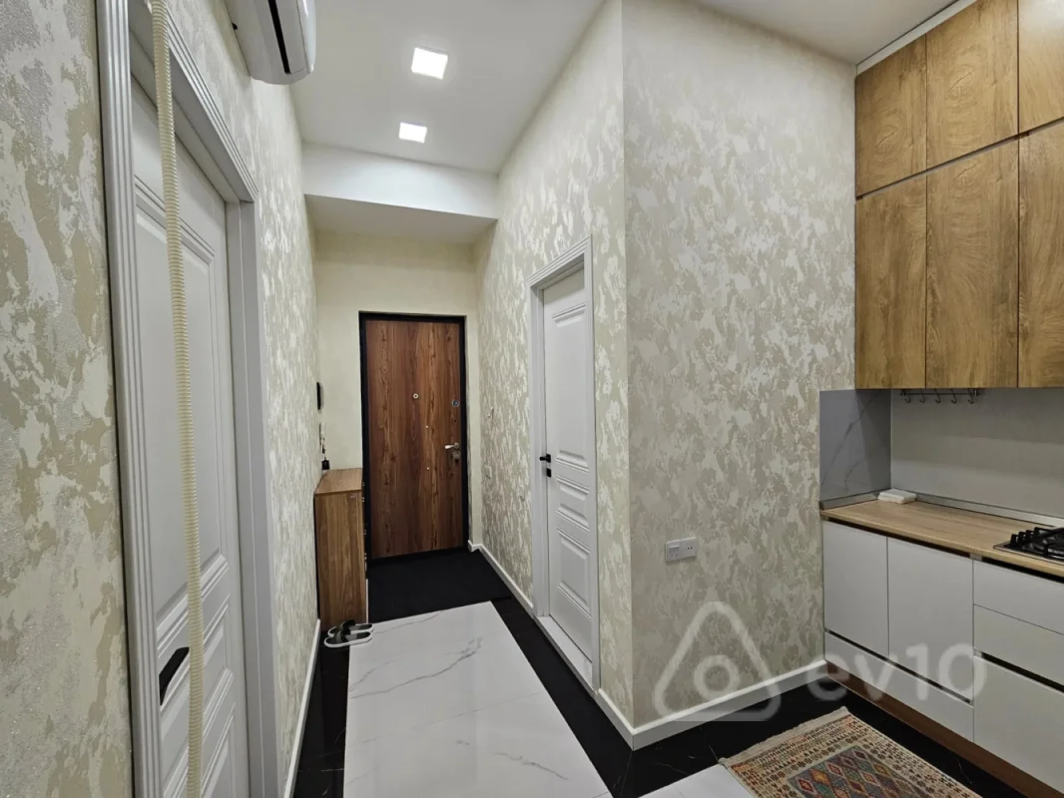 Kirayə verilir 2 otaqlı yeni tikili 67 m²
