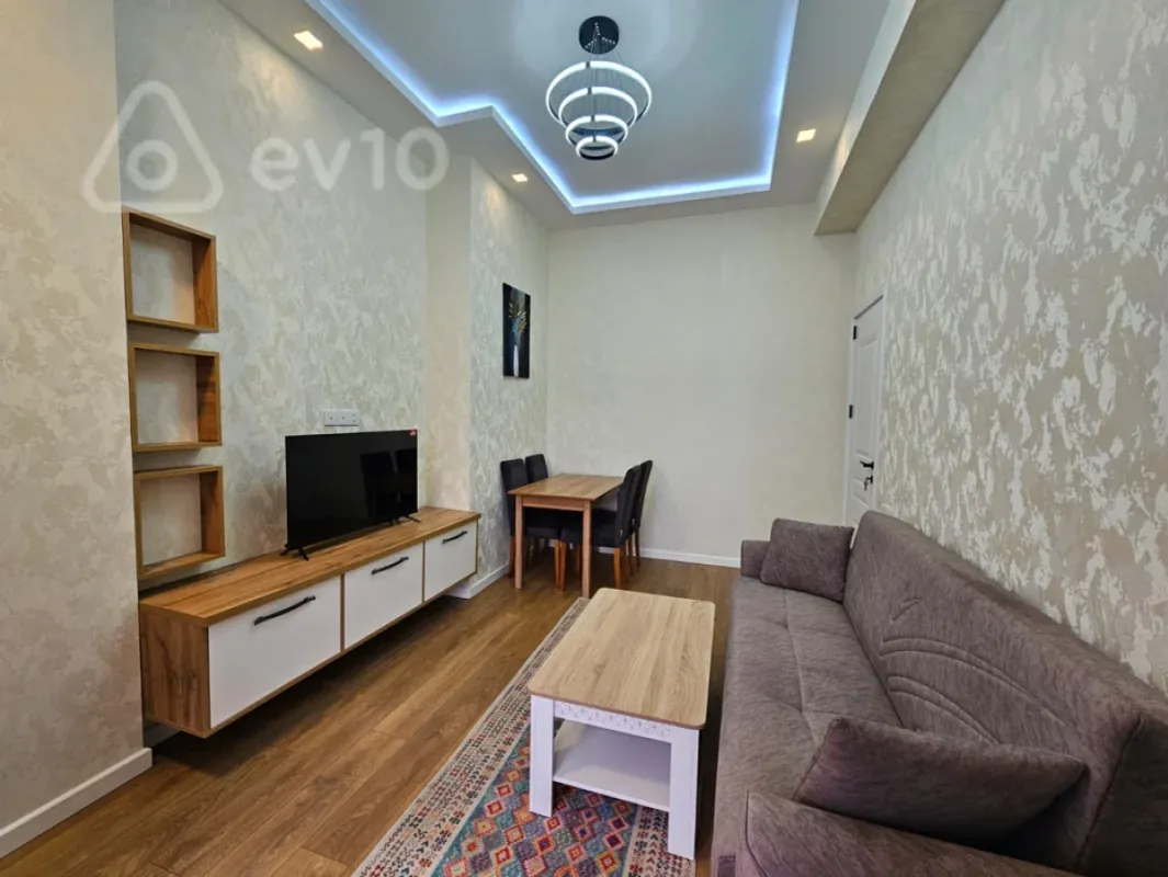 Kirayə verilir 2 otaqlı yeni tikili 67 m²