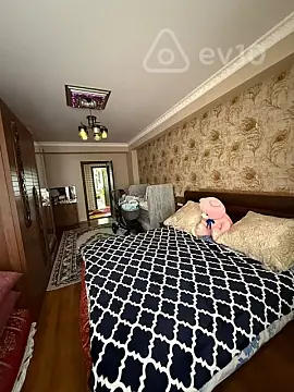 Satılır 3 otaqlı yeni tikili 135 m²