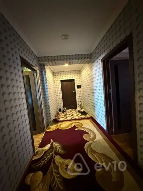 Satılır 3 otaqlı yeni tikili 135 m²