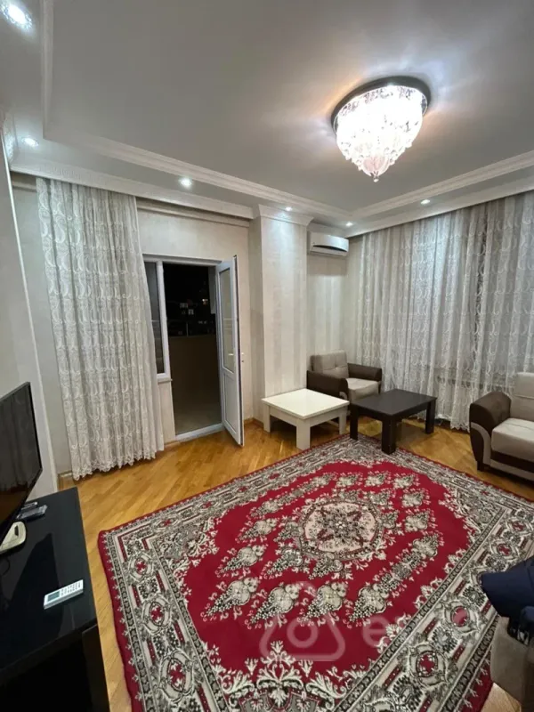 Kirayə verilir 3 otaqlı yeni tikili 95 m²