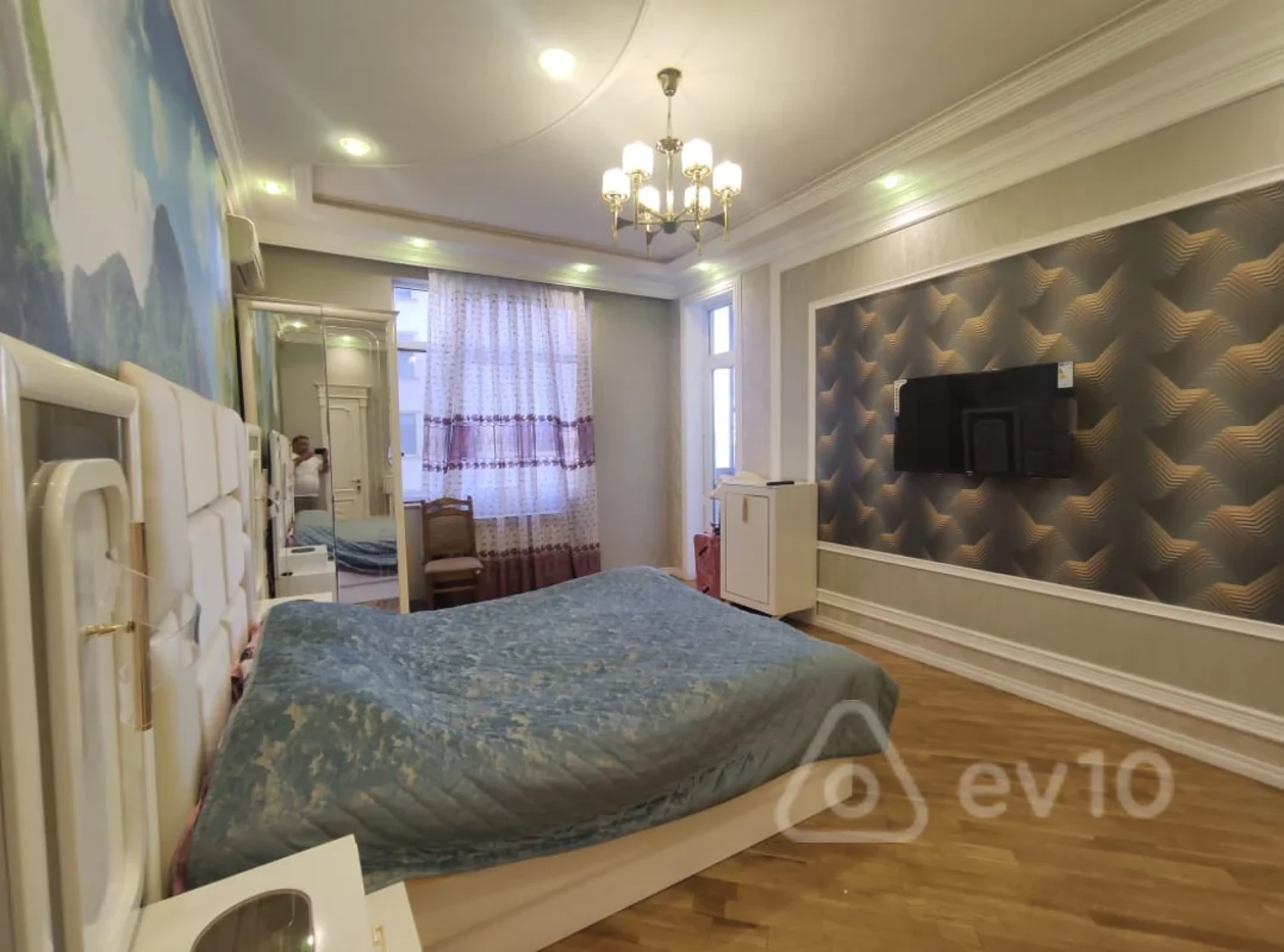 Satılır 3 otaqlı yeni tikili 138 m²