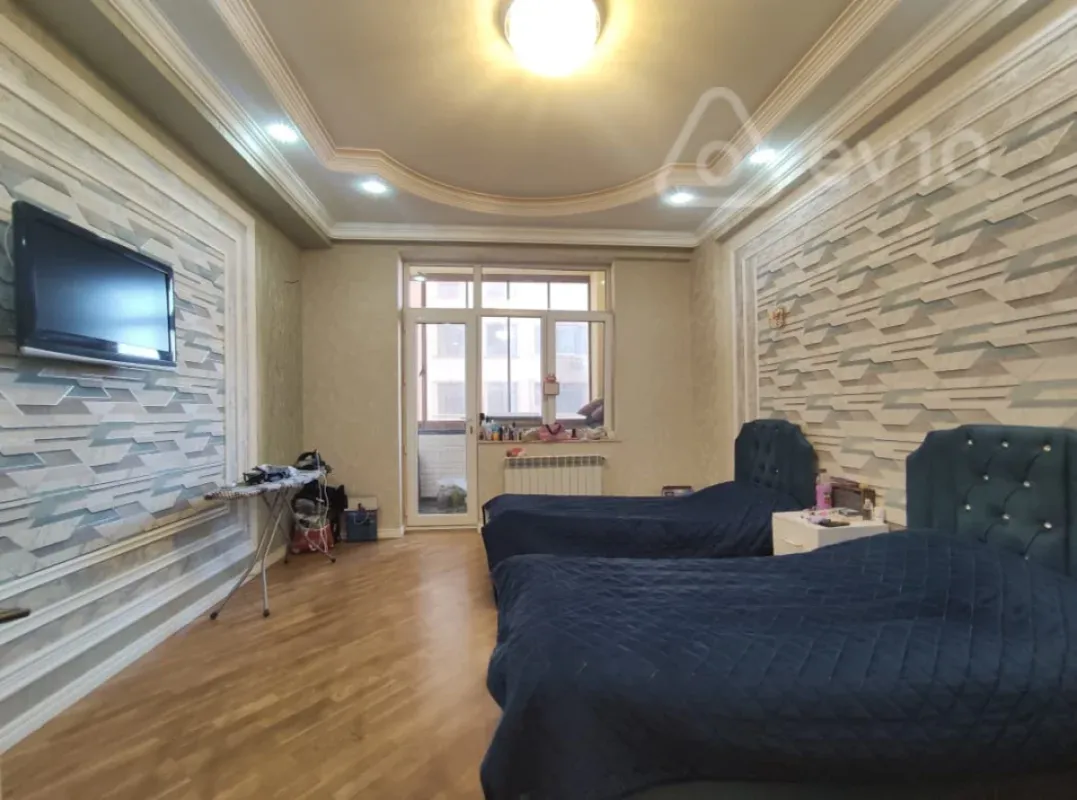 Satılır 3 otaqlı yeni tikili 138 m²