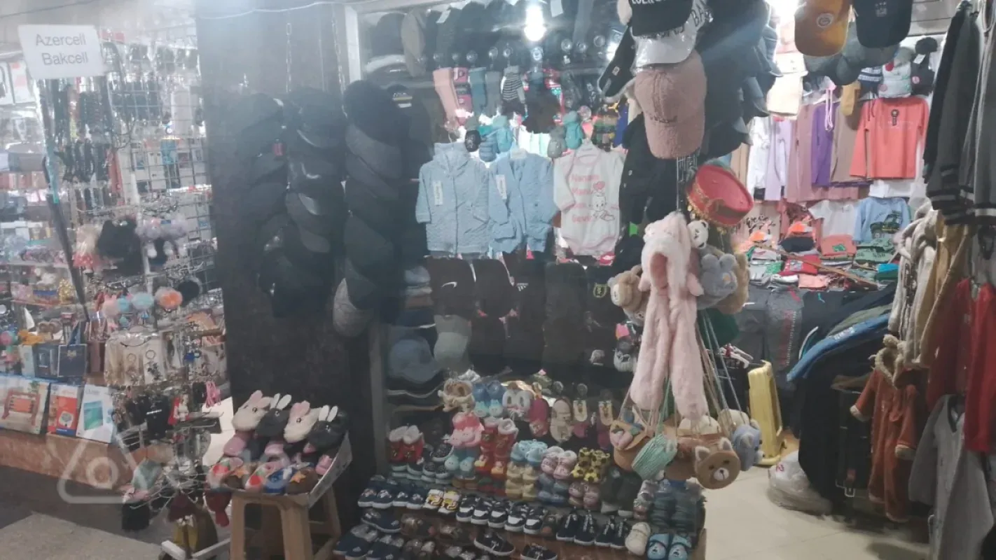 Satılır mənzil 17 m²