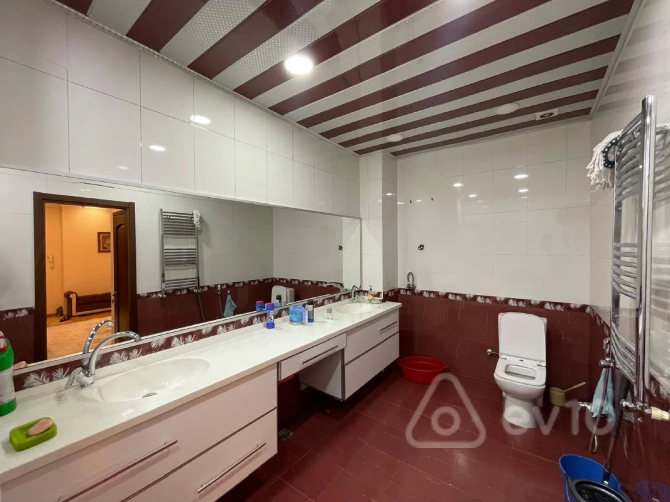 Satılır 3 otaqlı yeni tikili 141 m²