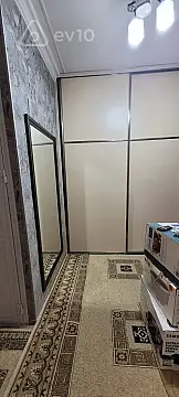 Kirayə verilir 2 otaqlı köhnə tikili 35 m²