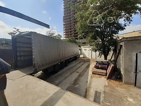 Kirayə verilir mənzil 270 m²