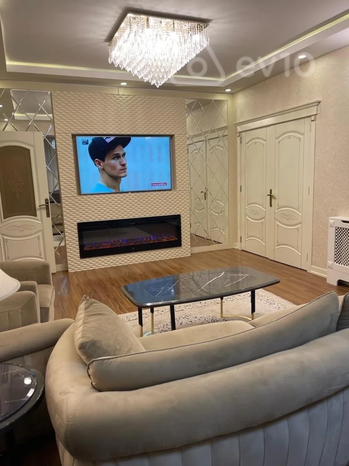 Kirayə verilir 4 otaqlı yeni tikili 181 m²