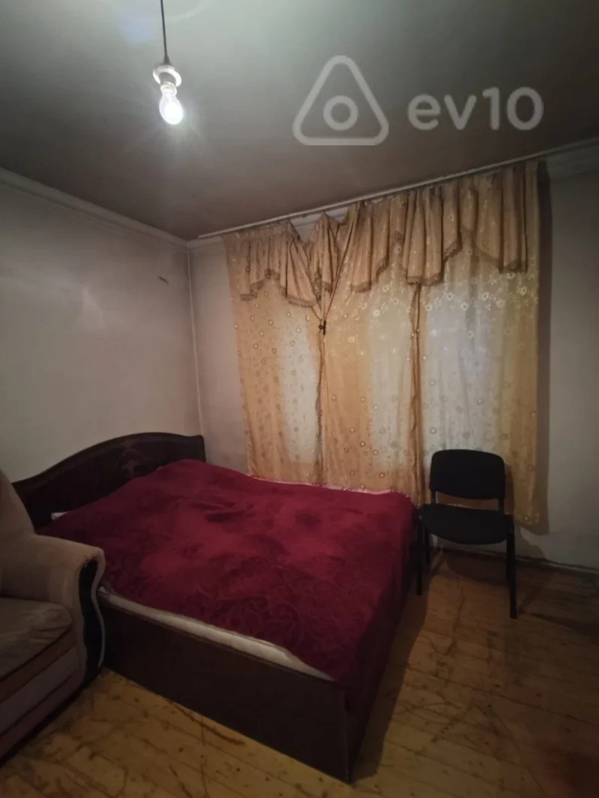 Kirayə verilir 1 otaqlı həyət evi 44 m²