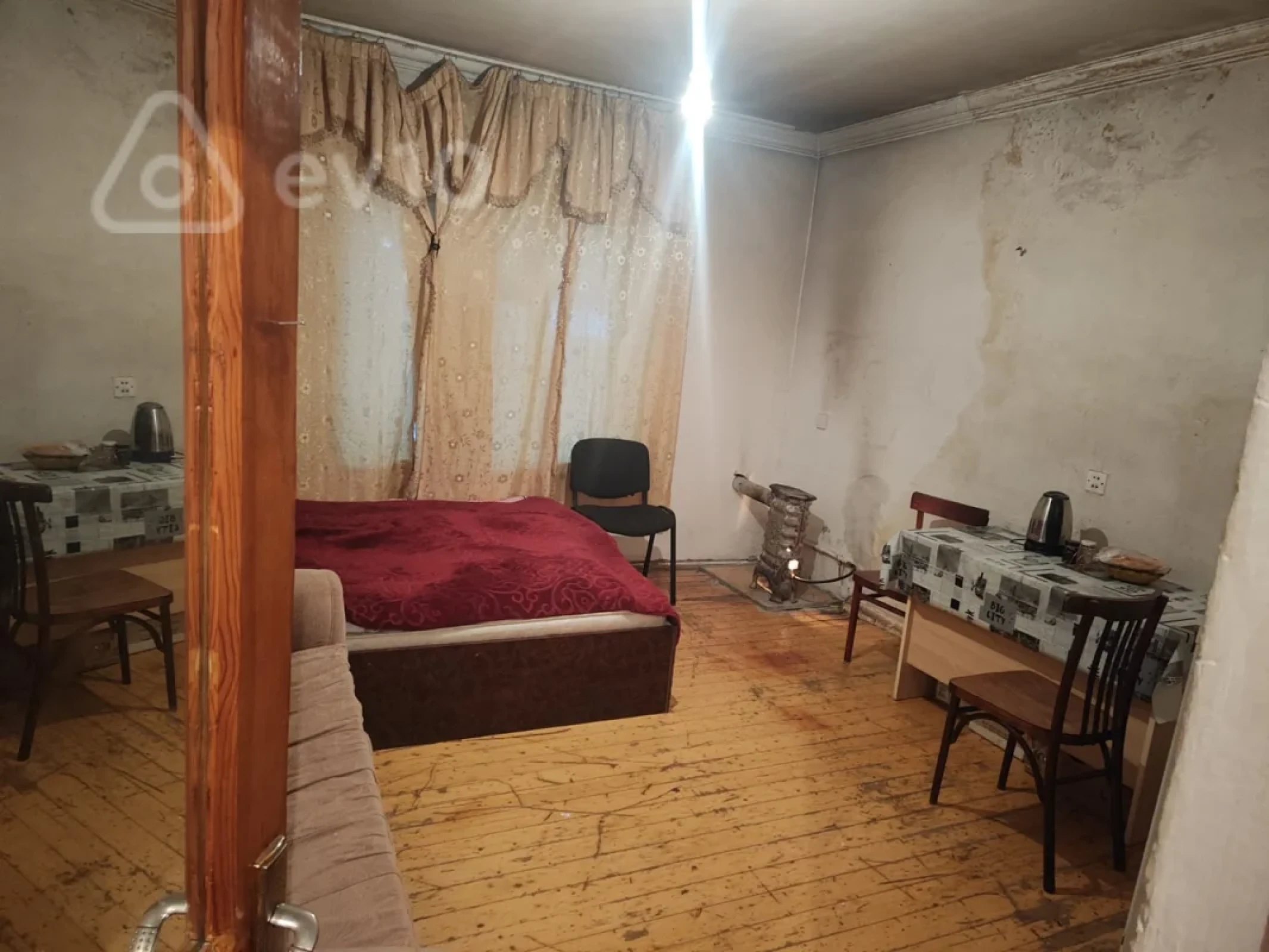 Kirayə verilir 1 otaqlı həyət evi 44 m²