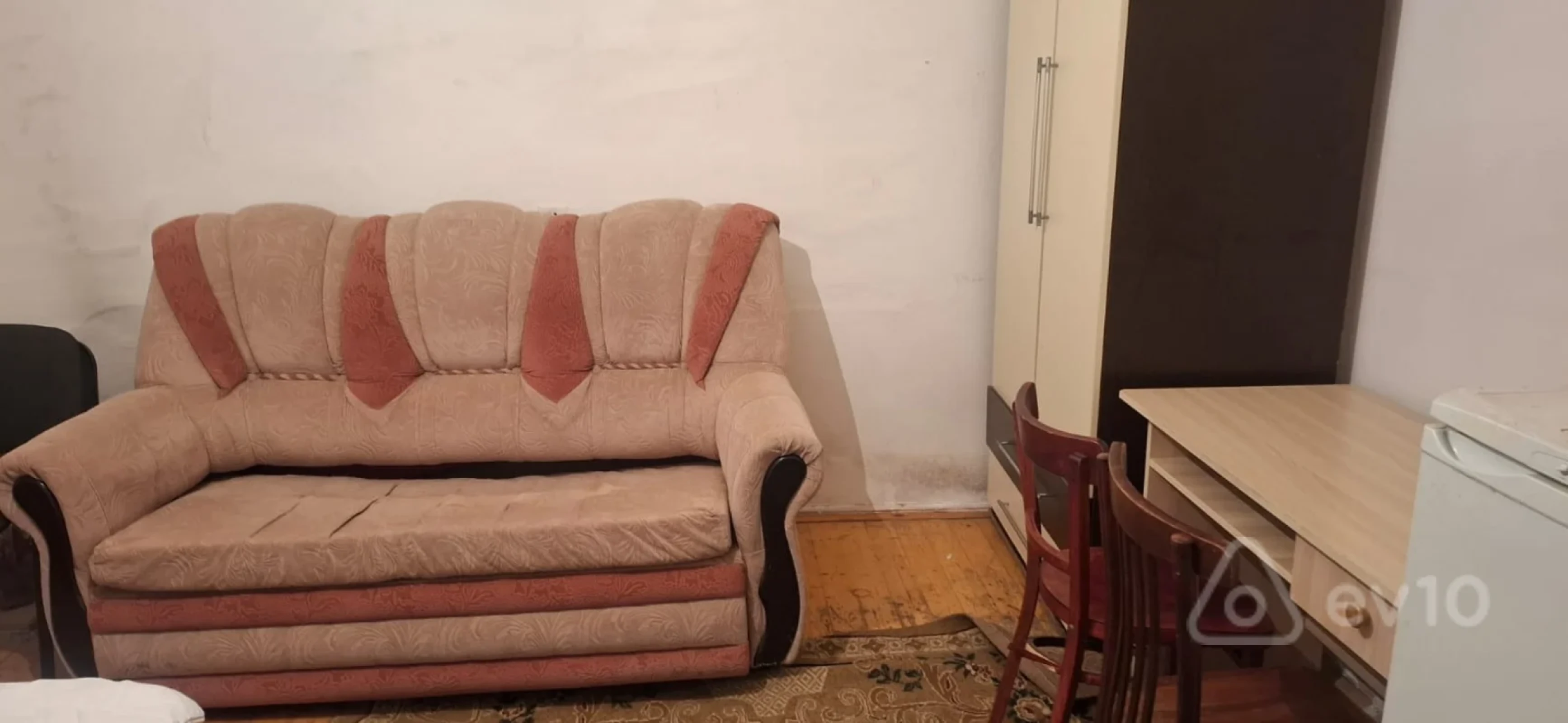 Kirayə verilir 1 otaqlı həyət evi 44 m²