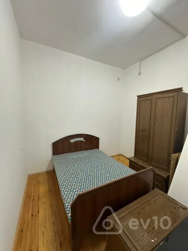Kirayə verilir 2 otaqlı həyət evi 80 m²