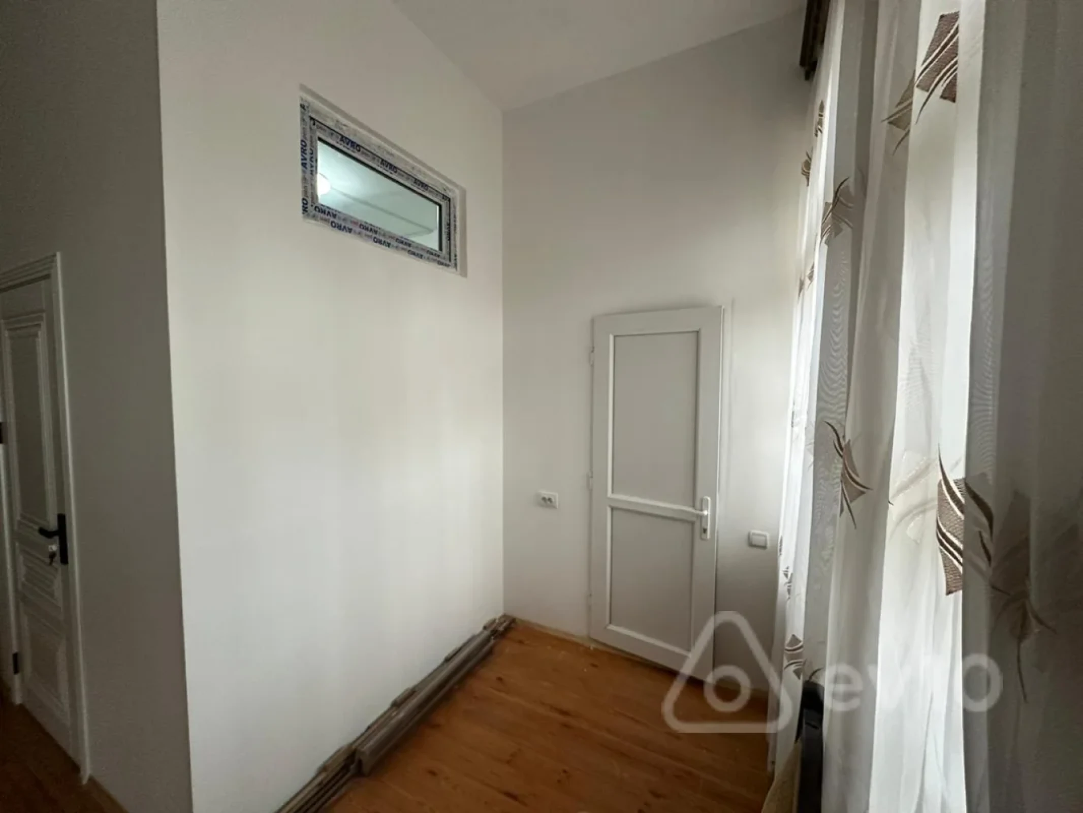 Kirayə verilir 2 otaqlı həyət evi 80 m²