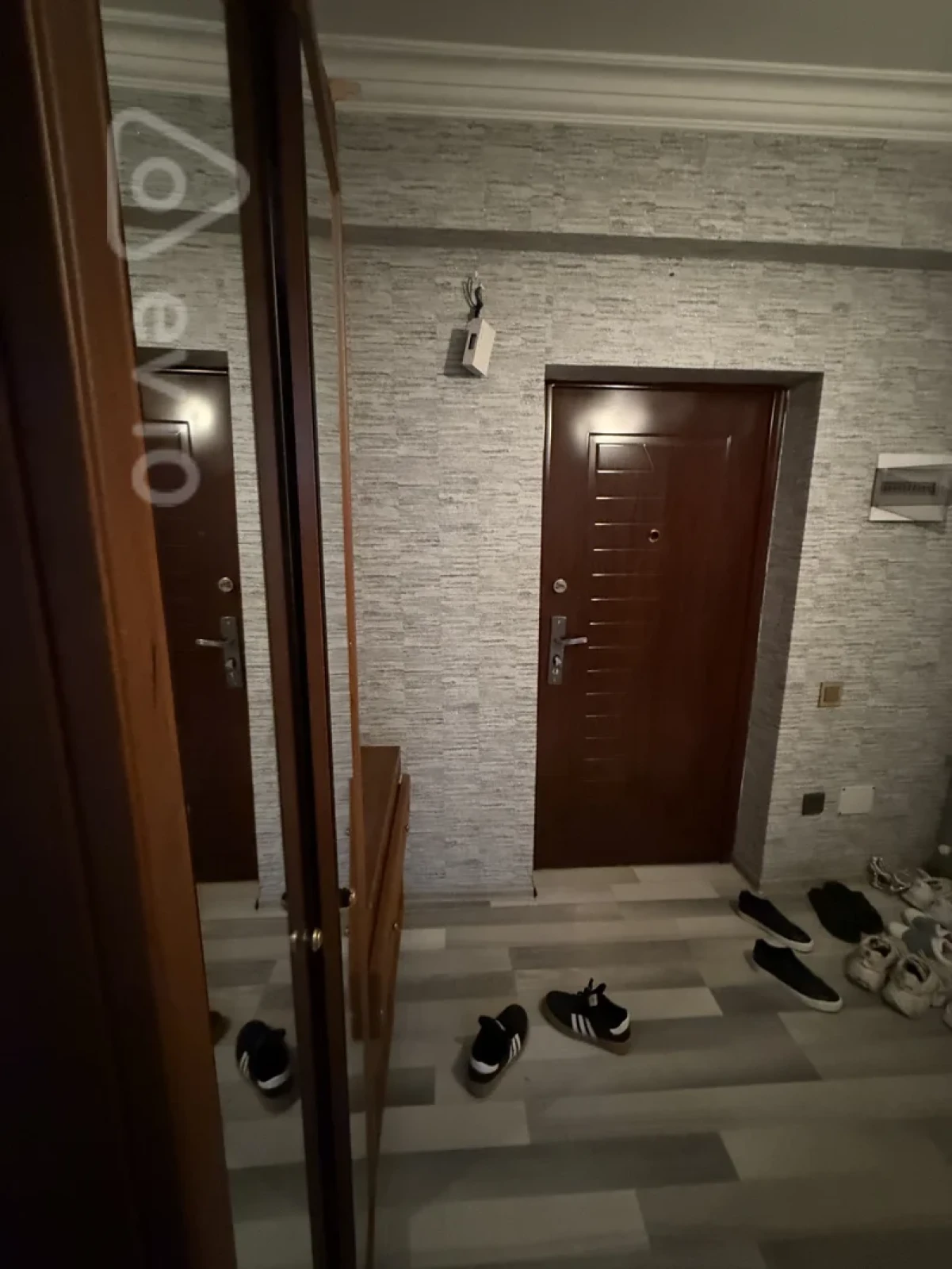 Kirayə verilir 3 otaqlı yeni tikili 75 m²